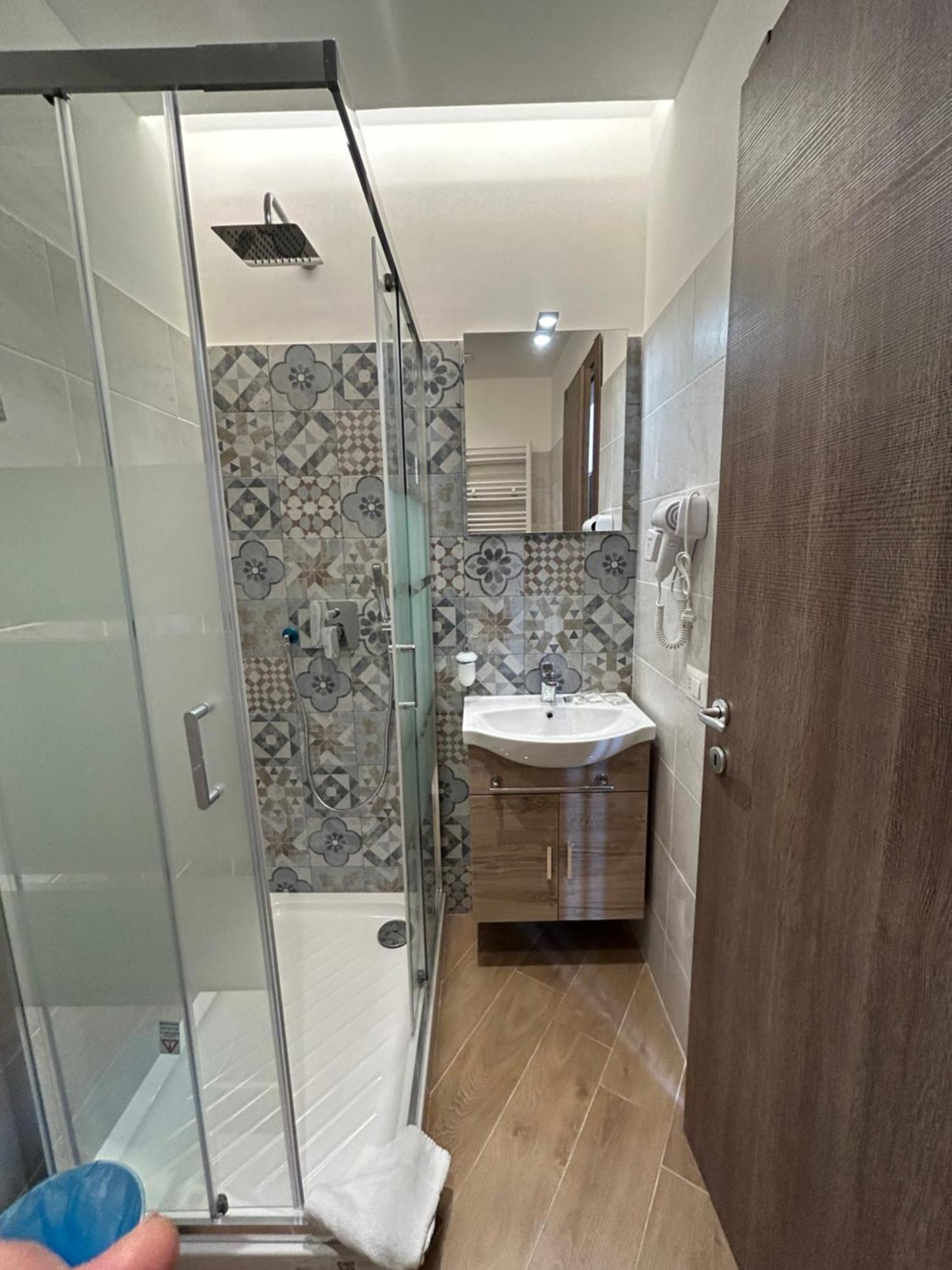 Grimaldi Comfort Guest House Екстериор снимка