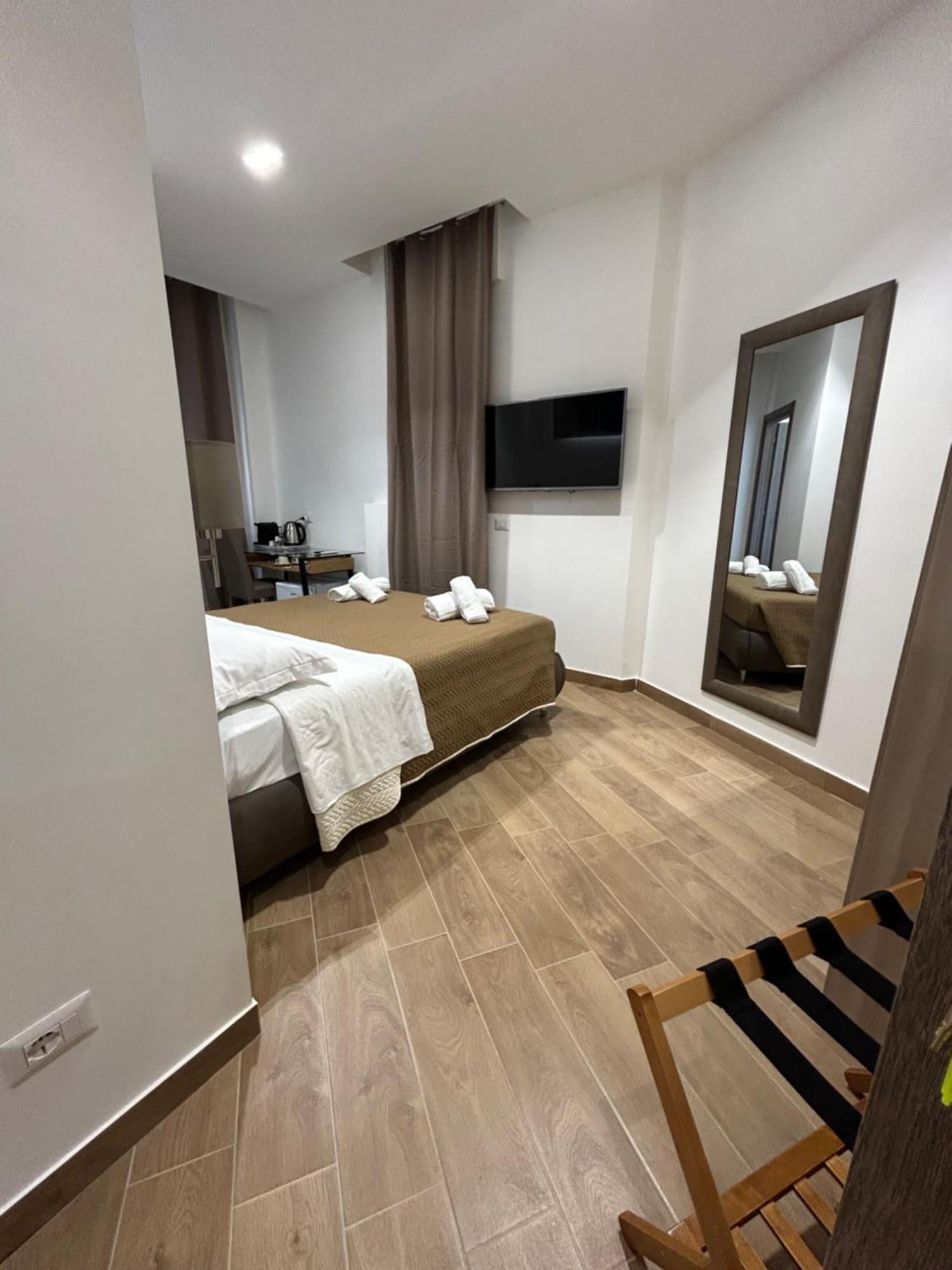 Grimaldi Comfort Guest House Екстериор снимка